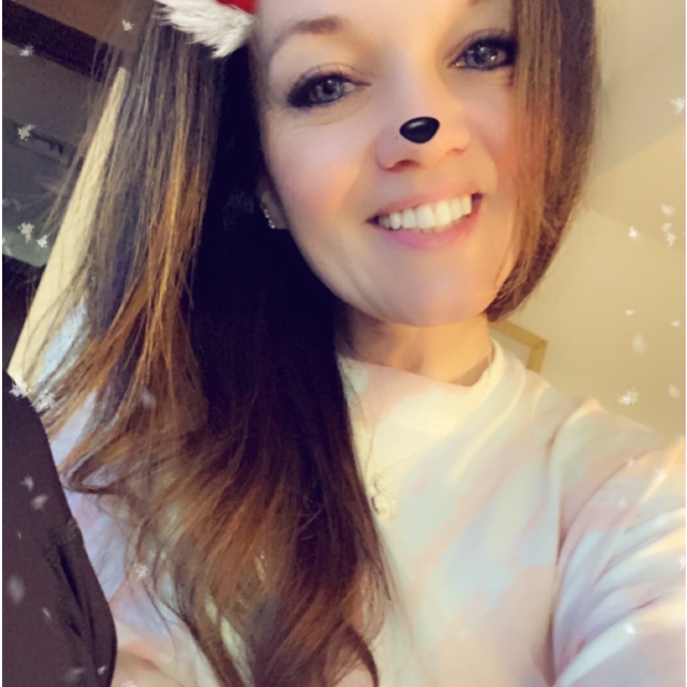 Meet your Posher, Jenn